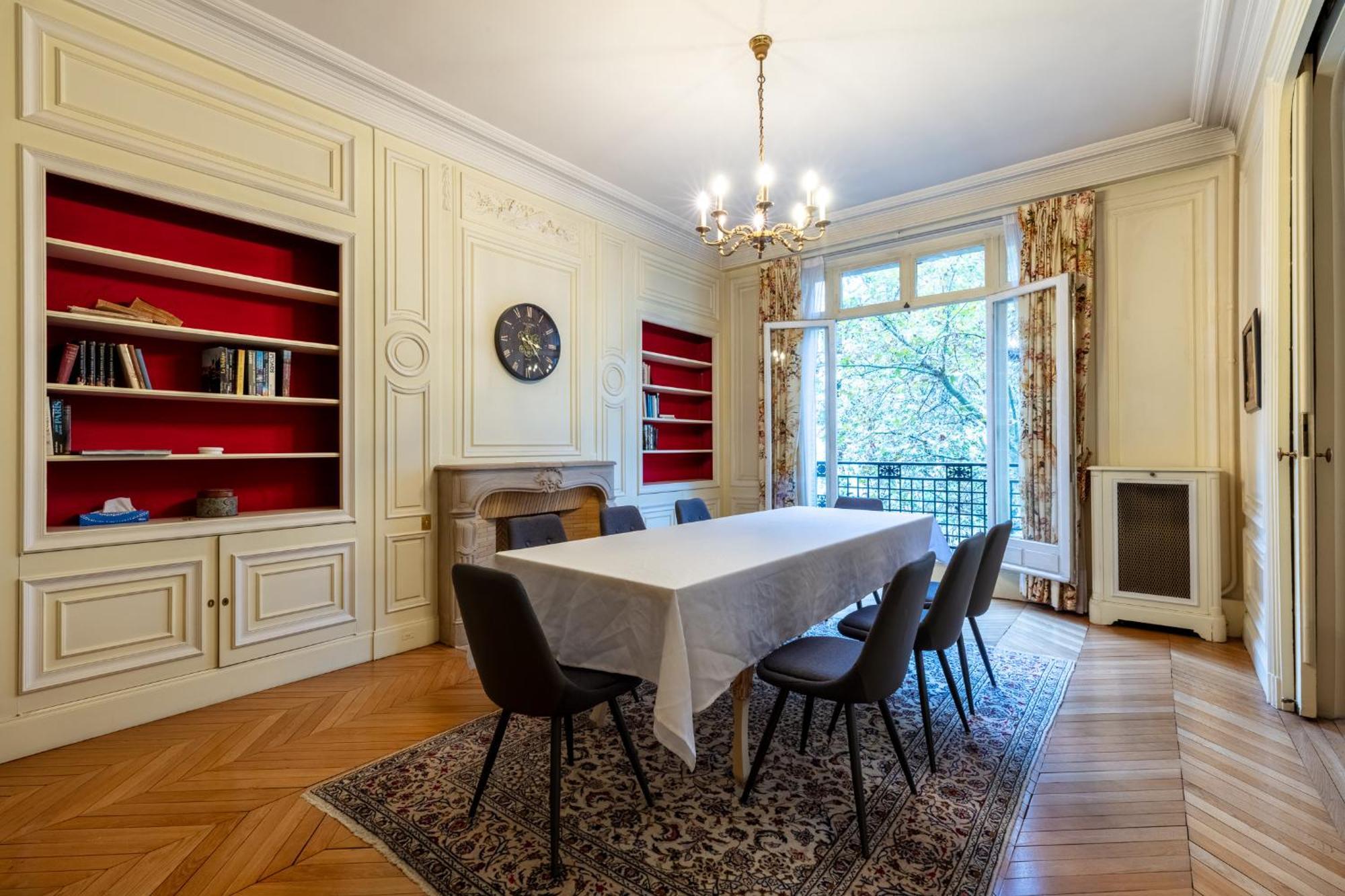 Avenue Niel - Spacieux Appartement Parijs