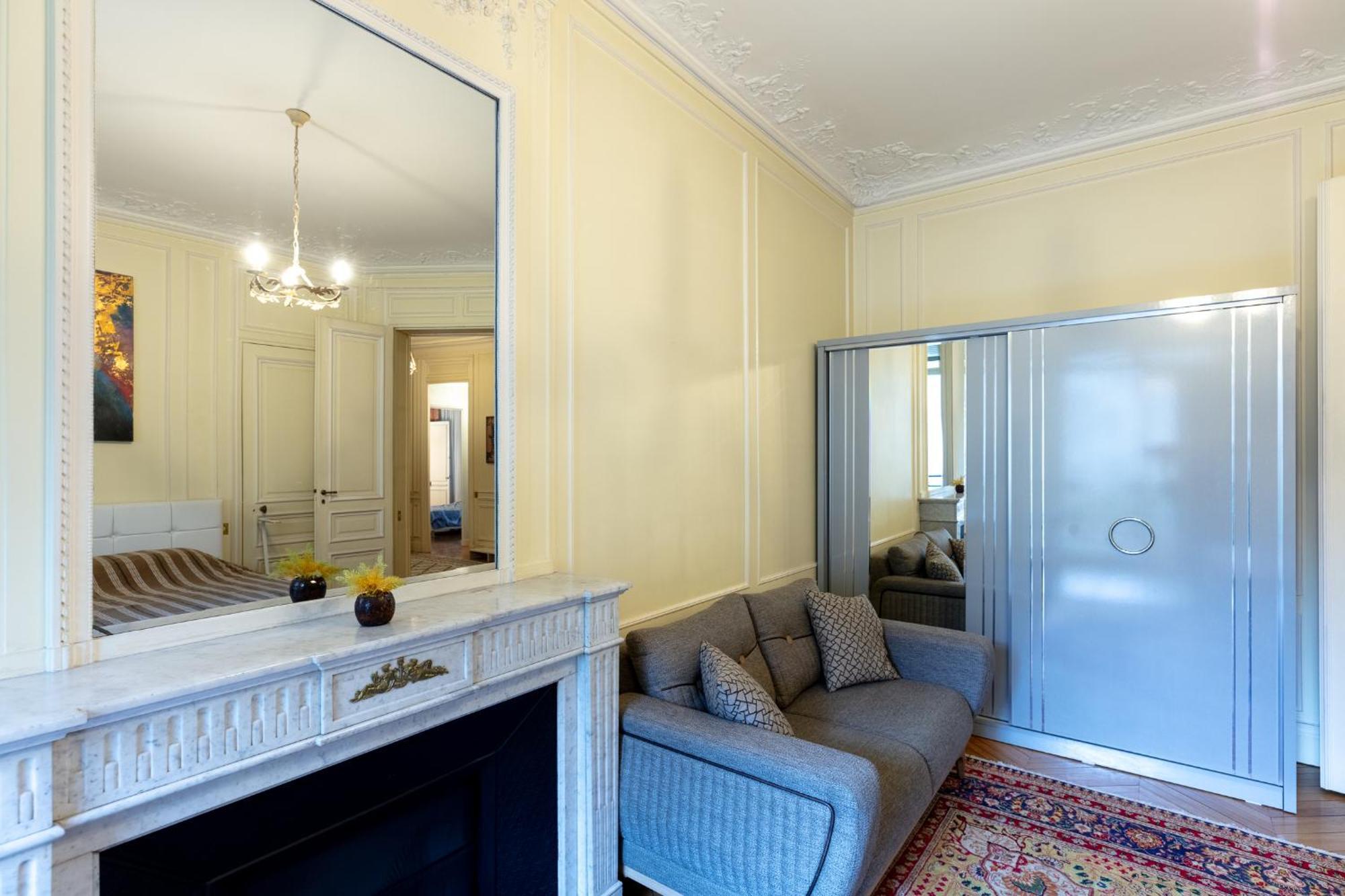 Avenue Niel - Spacieux Appartement Parijs