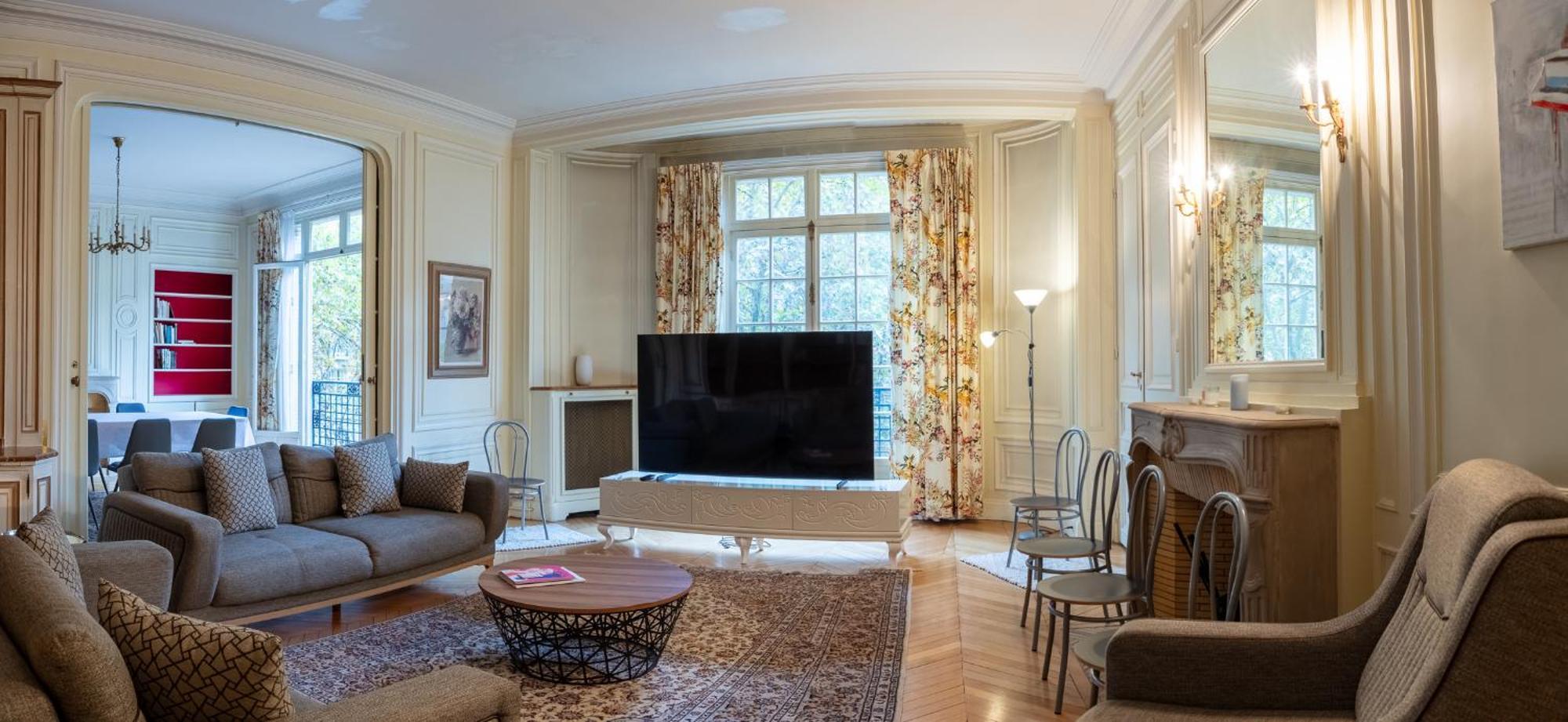 Avenue Niel - Spacieux Appartement Parijs